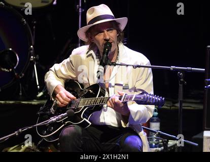 Vienne - concert d'Ernst Molden lors du Jazz Fest Wien à l'Opéra national de Vienne le 7 juillet 2015. PICTURE : Ernst Molden - 20150707 PD6331 - Rechteinfo : droits gérés (RM) Banque D'Images