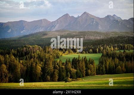 Panorama des Belianske Tatras en Slovaquie avec vue depuis la Pologne Banque D'Images