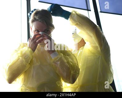 Suite à une décision des autorités sanitaires autrichiennes, la température corporelle des passagers des vols directs en provenance de Chine sera désormais mesurée à l’aéroport international de Vienne en ce qui concerne le coronavirus. 09 février 2020, Vienne, Autriche. - 20160209 PD16266 - Rechteinfo : droits gérés (RM) Banque D'Images