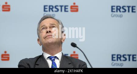 Andreas Treichl, Président du Directoire, lors de la conférence de presse du Groupe ERSTE, selon le bilan annuel de 2015 au Campus Erste à Vienne, Autriche, le 26 février 2016. PHOTO : Andreas Treichl - 20160226 PD1506 - Rechteinfo : droits gérés (RM) Banque D'Images