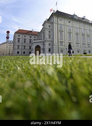 La Chancellerie fédérale, abrégée BKA, est une agence fédérale au niveau du Cabinet, servant de bureau exécutif du Chancelier d'Autriche à Ballhausplatz dans le 1 er district de Vienne. Photo prise le 28 avril 2016. PHOTO : Chancellerie fédérale - 20160428 PD1002 - Rechteinfo : droits gérés (RM) Banque D'Images