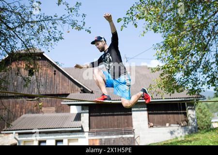 Le skieur autrichien Marco Schwarz pose lors d'une séance photo chez lui à Radenthein, en Autriche, le 13 septembre 2016. PHOTO : Marco Schwarz - 20160913 PD11985 - Rechteinfo : droits gérés (RM) Banque D'Images