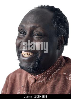 L'écrivain kenyan Ngugi Wa Thiong'o lors d'un entretien avec Austria presse Agentur à Vienne, Autriche, le 3 mai 2017. - 20170504 PD1609 - Rechteinfo : droits gérés (RM) Banque D'Images