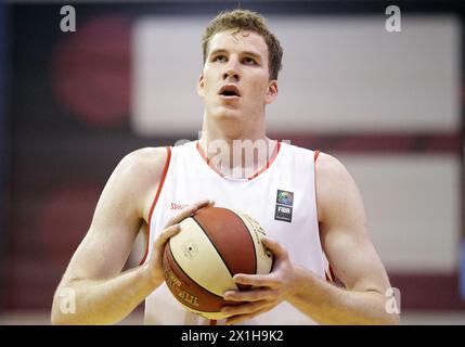 Le basket-ball autrichien Jakob Poeltl des Raptors a été échangé aux Spurs de San Antonio, a annoncé les Spurs le 18 juillet 2018. PHOTO : (PHOTO DE DOSSIER) Jakob Poeltl lors du match entre l'Autriche et la Bulgarie le 22 juillet 2017 à Güssing, Autriche. - 20170722 PD5436 - Rechteinfo : droits gérés (RM) Banque D'Images