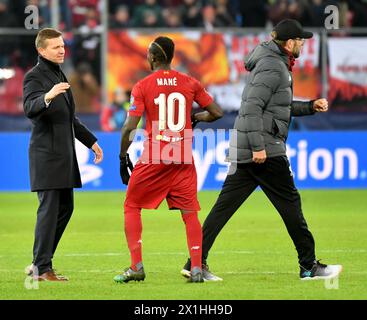 Match de football du groupe E de l'UEFA Champions League entre le RB Salzbourg et le Liverpool FC le 10 décembre 2019 à Salzbourg, en Autriche. PHOTO : Jesse Marsch (FC Red Bull Salzburg), Sadio Mané (Liverpool FC), entraîneur-chef Jürgen Klopp (Liverpool FC) - 20191210 PD12334 - Rechteinfo : droits gérés (RM) Banque D'Images