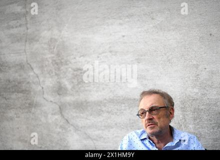 L'acteur et cabaret Josef Hader, photographié le 11 juin 2021 lors d'un entretien avec Austria presse Agentur à Vienne, Autriche, à l'occasion de la première de son programme solo 'Hader on Ice' - 20210611 PD1752 - Rechteinfo : Rights Managed (RM) Banque D'Images