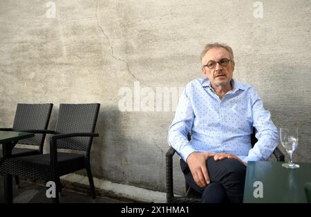 L'acteur et cabaret Josef Hader, photographié le 11 juin 2021 lors d'un entretien avec Austria presse Agentur à Vienne, Autriche, à l'occasion de la première de son programme solo 'Hader on Ice' - 20210611 PD1764 - Rechteinfo : Rights Managed (RM) Banque D'Images