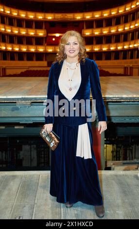 Création de ' il Travatore ' à l'Opéra national de Vienne, Autriche, le 6 février 2017. PICTURE : soprano russe Anna Netrebko - 20170205 PD10899 - Rechteinfo : droits gérés (RM) Banque D'Images