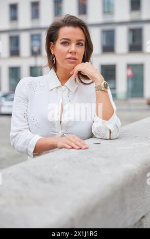 Nadine MIRADA, mannequin autrichienne courbée, pose à Vienne, Autriche, le 28 mars 2019. Elle est la première GUESS-témoignage autrichienne. - 20190327 PD14981 - Rechteinfo : droits gérés (RM) Banque D'Images