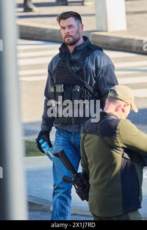 Scène d'action lors du tournage de la suite à succès de Netflix Tyler Rake - extraction à Vienne, Autriche, le 9 février 2022. PHOTO : Chris HEMSWORTH - 20220209 PD17183 - Rechteinfo : droits gérés (RM) Banque D'Images