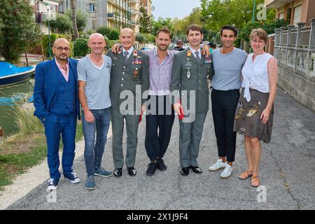 Copyright : Starpix/Alexander TUMA, 79e Festival du film de Venise à Venise, Italie, le 3 septembre 2022. Arash T. Riahi, Gerhard Liebermann, Charles Eismayer, David WAGNER, Mario Falak, Luca DIMIC, Sabine Gruber séance photo exclusive ' Eismayer ' - 20220903 PD17553 - Rechteinfo : droits gérés (RM) Banque D'Images