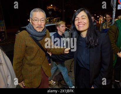 Copyright : Starpix/ Alexander TUMA, Festival international du film de Vienne - Viennale 2022 - Gala au Gartenbau Kino à Vienne, Autriche, le 1er novembre 2022. EVA SANGIORGI, , Hong SANGSOO - 20221101 PD9845 - Rechteinfo : droits gérés (RM) Banque D'Images