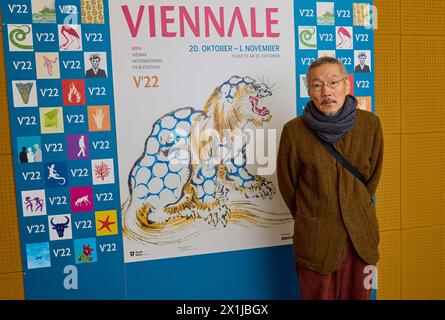 Copyright : Starpix/ Alexander TUMA, Festival international du film de Vienne - Viennale 2022 - Gala au Gartenbau Kino à Vienne, Autriche, le 1er novembre 2022. Hong SANGSOO - 20221101 PD9644 - Rechteinfo : droits gérés (RM) Banque D'Images