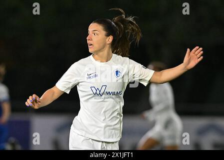 Oostakker, Belgique. 16 avril 2024. Luna Vanzeir (30) de Genk photographiée lors d'un match de football féminin entre AA Gent Ladies et KRC Genk Ladies le 4ème jour de match dans le match 1 de la saison 2023 - 2024 de la Super League belge Lotto Womens, le mercredi 16 avril 2024 à Oostakker, BELGIQUE . Crédit : Sportpix/Alamy Live News Banque D'Images