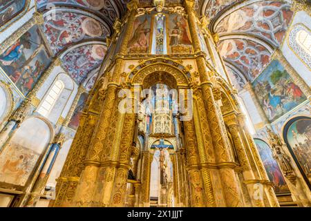 Le Charola est un espace central dans le Palais des Templiers de Tomar, au Portugal. La magnifique chapelle du couvent des Chevaliers du Christ inspirée par th Banque D'Images