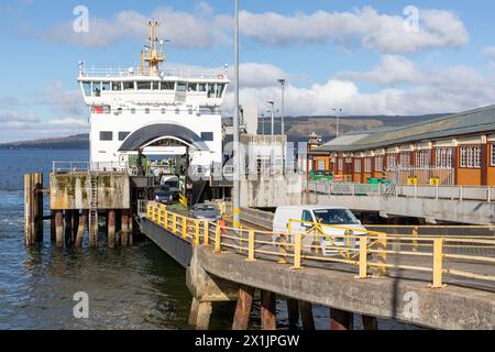 Caledonian MacBrayne MV Argyle, naviguant de Rothesay sur l'île de Bute au terminal de Wemyss Bay, à travers le Firth of Clyde, Banque D'Images