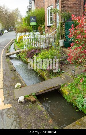 La traversée de la rivière Lily par le roi Canute a donné à la ville son nom, 'Canute's ford', plus tard Knutsford Banque D'Images