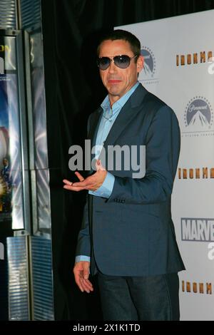 La première australienne d'Iron Man avec Robert Downey Jr. Sydney - Australie 14 avril 2008.pics : Paul Lovelace 14.04.08 la première australienne de IR Banque D'Images