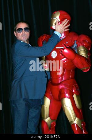 La première australienne d'Iron Man avec Robert Downey Jr. Sydney - Australie 14 avril 2008.pics : Paul Lovelace 14.04.08 la première australienne de IR Banque D'Images