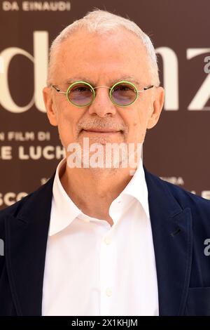 Roma, Latium. 17 avril 2024. Daniele Luchetti assiste à Photocall Movie Confidenza Rome (Italie), 17 avril 2024 AllShotLive Credit : Sipa USA/Alamy Live News Banque D'Images