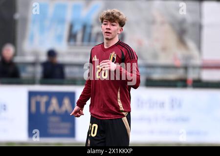 Bilzen, Belgique. 17 avril 2024. François Cormann, belge, photographié lors d'un match amical de football entre les équipes nationales de Belgique et des pays-Bas de moins de 17 futures, le mercredi 17 avril 2024 à Bilzen, Belgique . Crédit : Sportpix/Alamy Live News Banque D'Images