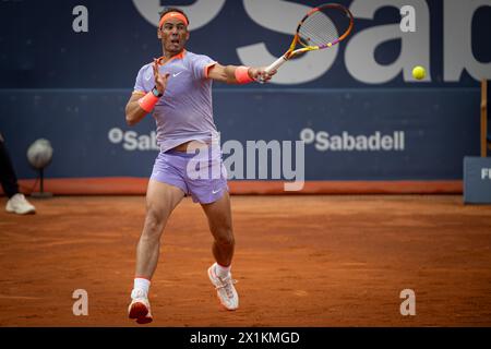 Barcelone, Espagne. 17 avril 2024. Lors d'un deuxième tour ATP 500 Barcelona Open Banc Sabadell 2024 match au Real Club de Tenis de Barcelona, à Barcelone, Espagne, le 17 avril 2024. (Photo de Felipe Mondino/Sipa USA) crédit : Sipa USA/Alamy Live News Banque D'Images