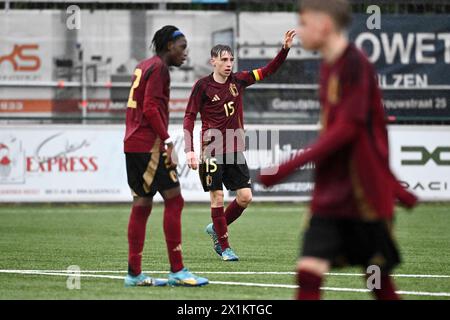 Bilzen, Belgique. 17 avril 2024. Viggo Martens de Belgique photographié lors d'un match amical de football entre les équipes nationales des moins de 17 ans futures de Belgique et des pays-Bas le mercredi 17 avril 2024 à Bilzen, Belgique . Crédit : Sportpix/Alamy Live News Banque D'Images