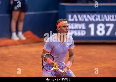 Barcelone, Espagne. 17 avril 2024. barcelone Open tennis atp 500 Rafa nadal vs alex de minaur dans la photo : rafa nadal News Sports -Barcelone, Espagne mercredi 17 avril 2024 (photo par Eric Renom/LaPresse) crédit : LaPresse/Alamy Live News Banque D'Images