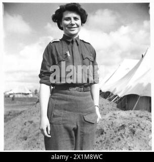 ITALIE : CINQUIÈME armurses DANS LA TÊTE DE PONT D'ANZIO - sœur infirmière S.M. Greaves du Precentory, Lincoln, lignes, armée britannique Banque D'Images