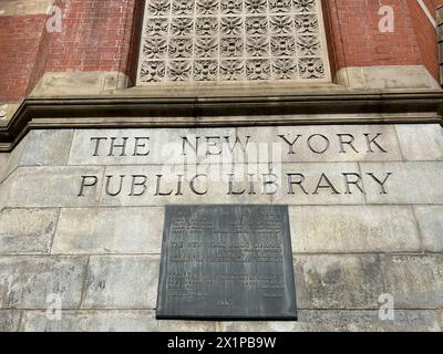 New York public Library, Jefferson Market Courthouse Branch, vue extérieure, New York City, New York, États-Unis Banque D'Images