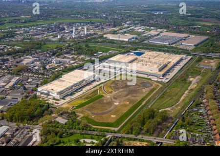 Luftbild, Baustelle für Picnic E-Food-Lager am Edeka Zentrallager Logistikzentrum an der Autobahn A3, Schwarze Heide, Oberhausen, Ruhrgebiet, Rhénanie-du-Nord-Westphalie, Deutschland ACHTUNGxMINDESTHONORARx60xEURO *** vue aérienne, chantier de construction pour Picnic E entrepôt alimentaire au centre logistique de l'entrepôt central Edeka sur l'autoroute A3, Schwarze Heide, Oberhausen, région de la Ruhr, Rhénanie du Nord-Westphalie, Allemagne ATTENTIONxMINDESTHONORARx60xEURO Banque D'Images