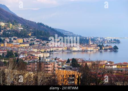 Lombardie en Italie : la ville de Salo Banque D'Images