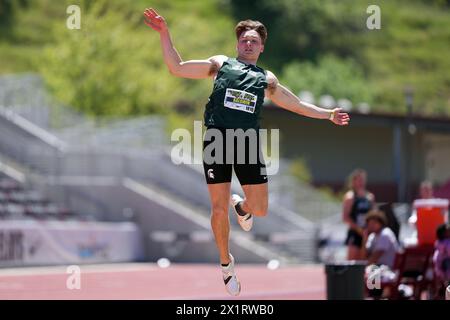 Heath Baldwin de Michigan State saute un 25-2 (7.67m) assisté par le vent lors du 64th Mt. San Antonio College Relays au Hilmer Lodge Stadium, mercredi 17 avril 2024, à Walnut, Etalonnage Banque D'Images