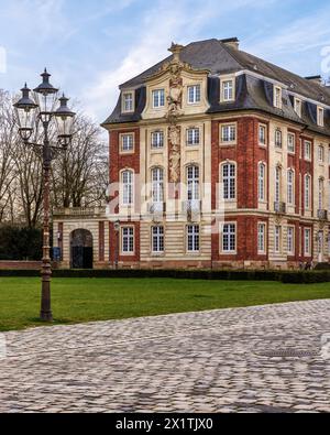 L'élégant bâtiment de l'Université Münster Banque D'Images