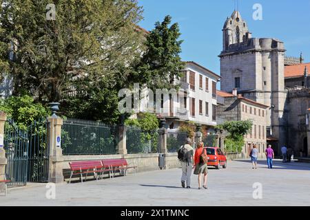 Du vrai Basilique Menor de Santa Maria la Mayor, la Plaza de Alonso de Fonseca, Pontevedra, Galice, Espagne. Banque D'Images