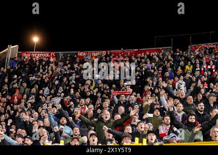 BERGAME, ITALIE - 18 AVRIL : les supporters de Liverpool lors du match de football de l'Europa League entre Atalanta et Liverpool au stade Gewiss le 18 avril 2024 à Bergame, en Italie. Crédit : Stefano Nicoli/Speed Media/Alamy Live News Banque D'Images