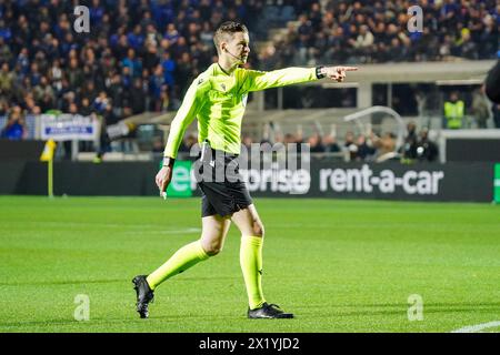 Bergame, Italie. 18 avril 2024. Francois Letexier (arbitre) lors de l'UEFA Europa League, quarts de finale, match de 2e manche entre Atalanta BC et Liverpool FC le 18 avril 2024 au Gewiss Stadium de Bergame, Italie - photo Morgese-Rossini/DPPI crédit : DPPI Media/Alamy Live News Banque D'Images