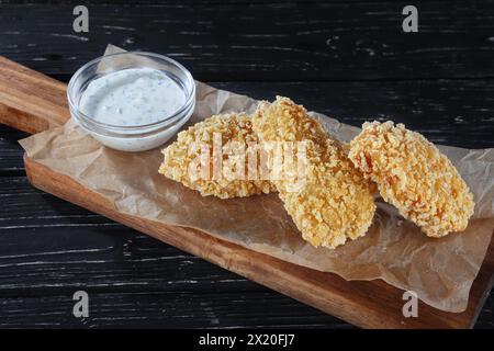 Frites de poulet avec trempette Ranch Banque D'Images