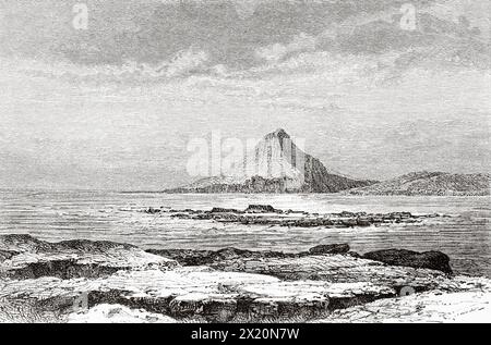 La vue de Krakatau, prise de l'île de Calmeyer, a disparu. Indonésie. Dessin de Theodor Weber (1838-1907) Krakatau et le détroit de la Sunda 1884 par le journaliste français Edmond Cotteau (1833 - 1896) le Tour du monde 1886 Banque D'Images