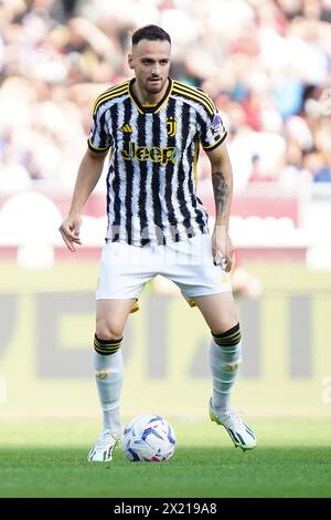 Federico Gatti du FC Juventus en action lors du match de football Serie A entre Turin et la Juventus au stade olympique Grande Torino, dans le nord de l'Italie - samedi 13 avril 2024. Sport - Soccer . (Photo de Spada/LaPresse) crédit : LaPresse/Alamy Live News Banque D'Images