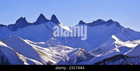 Vallée de la Maurienne, les montagnes appelées les aiguilles d'Arves, France, Savoie Banque D'Images