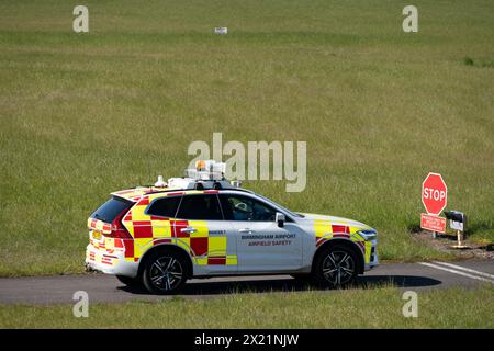 Aérodrome voiture de sécurité à l'aéroport de Birmingham, Royaume-Uni Banque D'Images