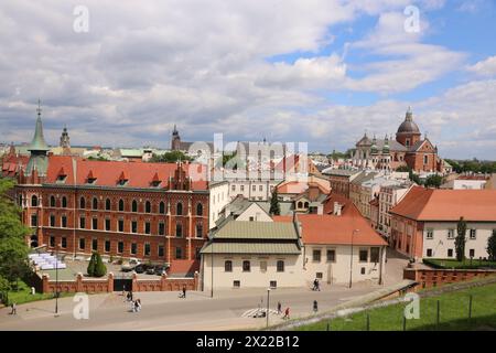 Cracovie. Cracovie. Pologne. Vue panoramique sur le centre de la vieille ville de Cracovie vu de la colline du Wawel. Banque D'Images