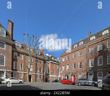 Maisons géorgiennes sur Smith Square, Westminster, Londres, Royaume-Uni Banque D'Images