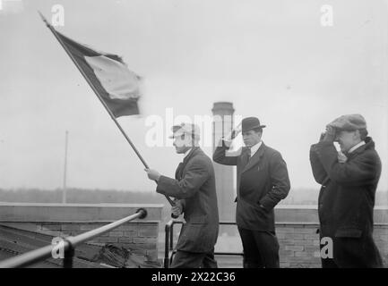 Signalisation à partir du bâtiment de caisse enregistreuse - Dayton (inondation), 1913. Montre la grande inondation de Dayton de mars 1913. Banque D'Images