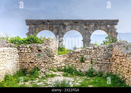 Volubilis, Maroc - 20 mars 2024 : attraction touristique et site archéologique romain situé près de Meknès. Volubilis, Maroc est une HER mondiale de l'UNESCO Banque D'Images