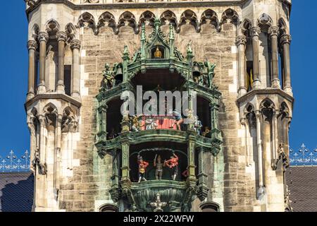 Le carillon à la nouvelle mairie de Munich, Bavière, Allemagne Banque D'Images