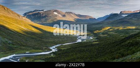 Upper Rapadalen, Rapaälven, Parc national de Sarek, Laponie, Suède, Europe Banque D'Images