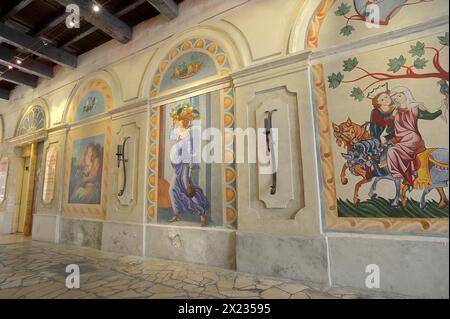 Peinture murale, le petit Louvre, Avignon, Vaucluse, Provence-Alpes-Côte d'Azur, Sud de la France, France Banque D'Images