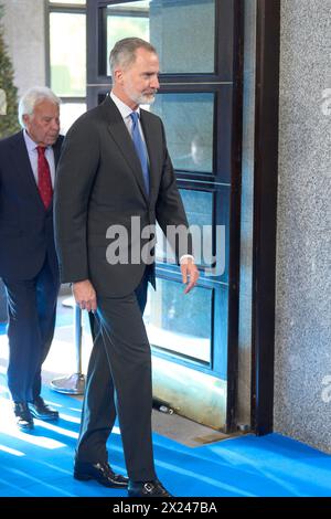 Madrid. Espagne. 20240419, le roi Felipe VI d'Espagne assiste au gala commémoratif du centenaire de Telefónica au Théâtre Royal le 19 avril 2024 à Madrid, Espagne Banque D'Images